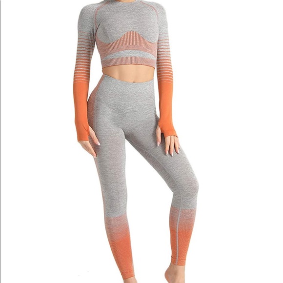 Ombré Workout Set - Picture 2 of 7